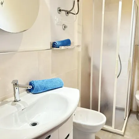 Luminous In Lido Dei Pini Apartamento Bibione