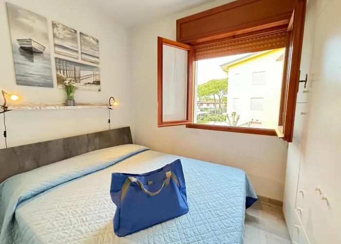 Luminous In Lido Dei Pini *